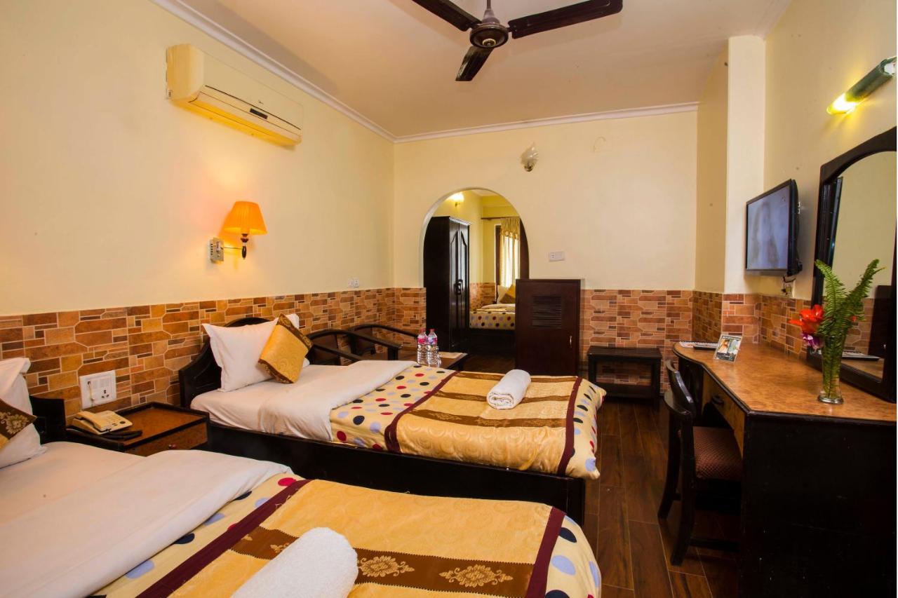 Hotel Trip Покхара Экстерьер фото